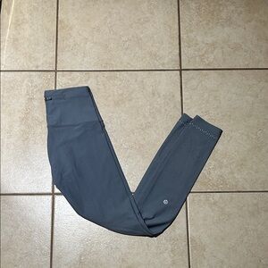 Women’s lululemon athletica Gray Leggings size 6